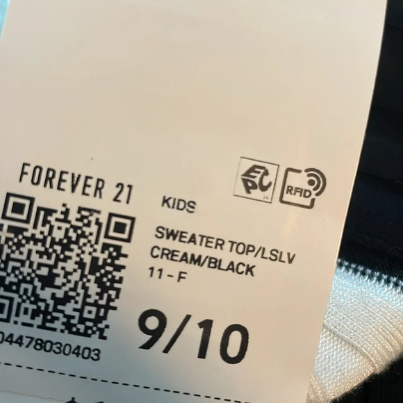 NWT Forever 21 girls ribbed black and white colorblock top 9-10 - Picture 6 of 7